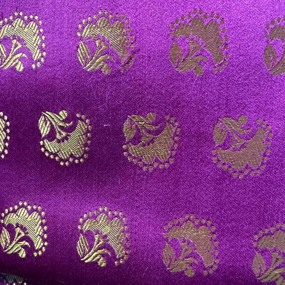 Large Square Pillows, Pink Gold, Floor Pouf, 20" x 20" inch - Picture 5 of 5